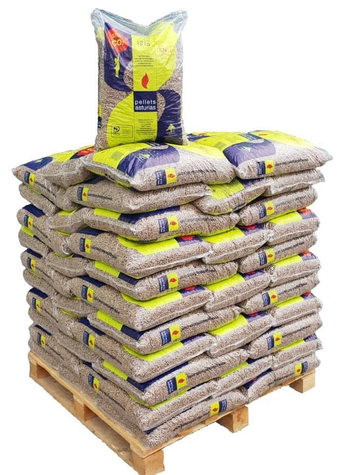 AUSTRIAAAA.jpg Palet de pellets Asturias en sacos de 15 kg para calefacción - Imagen 1
